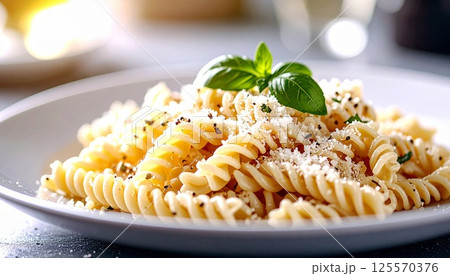 濃厚クリームソースのパスタ5 濃厚クリームソースのパスタ5 125570376