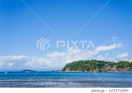 神奈川県の逗子海岸 125572093