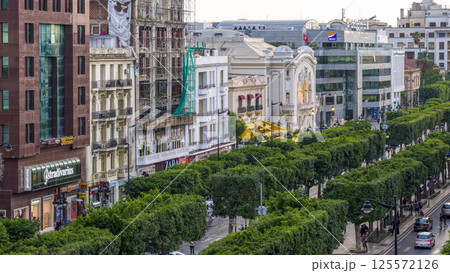 チュニジア・チュニス新市街 ハビブ・ブルギバ通り / Tunis, Tunisia チュニジア・チュニス新市街 ハビブ・ブルギバ通り / Tunis, Tunisia 125572126