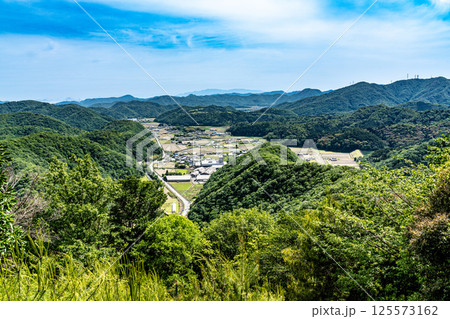 【国指定史跡】感状山城 南曲輪群からの眺め1 兵庫県相生市 【国指定史跡】感状山城 南曲輪群からの眺め1 兵庫県相生市 125573162