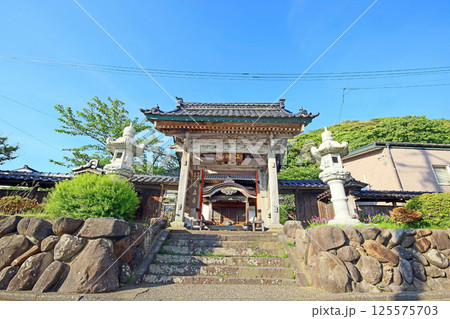 名立寺（上越） 125575703