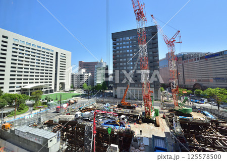 天神ビッグバン　福岡市役所前の新ビル建設現場　ワンビルからの展望　 125578500