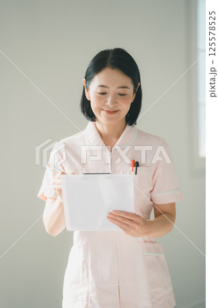 50代看護師 50代看護師 125578525