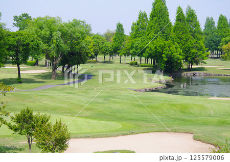 ゴルフ場 125579006