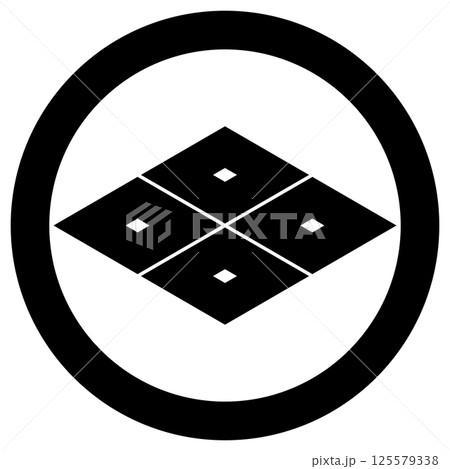 家紋です。丸に四つ目菱といいます。 125579338