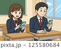 高校生の教室風景｜スマホを操作する男女学生のイラスト 125580684