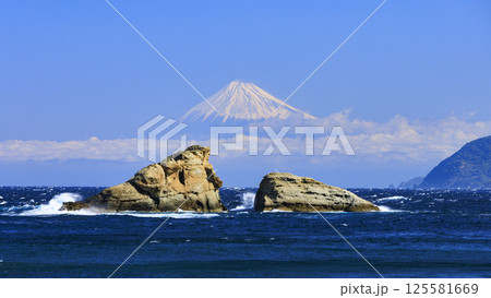 駿河湾経由で富士山を見ることができる雲見海岸 125581669