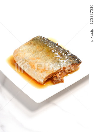 ぶりの照り焼き 125587536
