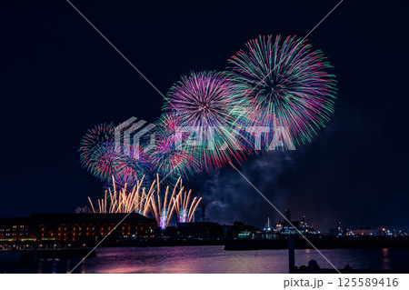 みなとみらいスマートフェスティバル 花火大会 みなとみらいスマートフェスティバル 花火大会 125589416