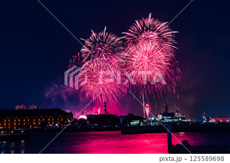 みなとみらいスマートフェスティバル　花火大会 125589698
