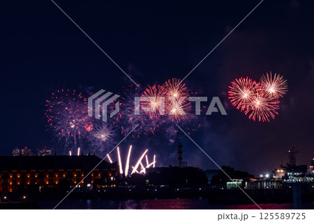 みなとみらいスマートフェスティバル　花火大会 125589725