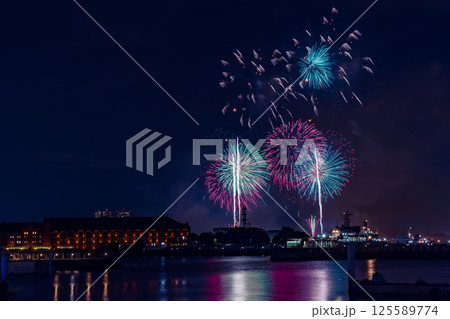 みなとみらいスマートフェスティバル　花火大会 125589774