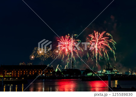 みなとみらいスマートフェスティバル　花火大会 125589830