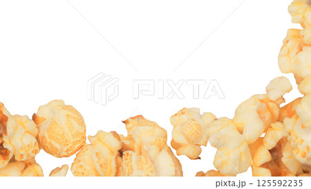 Butter Popcorn Border on Transparent Background. Ideal for movie night promotions, snack packaging designs, or festive event advertisements. 125592235