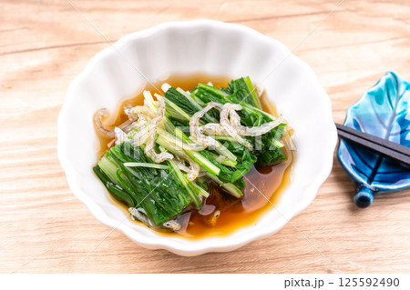 水菜とじゃこの煮びたし 125592490