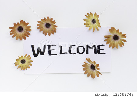 英語でウェルカムと手書きしたカード 英語でウェルカムと手書きしたカード 125592745