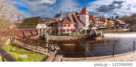 View of the river and the historical part of the city, Cesky Krumlov, Czech Republic View of the river and the historical part of the city, Cesky Krumlov, Czech Republic 125598093