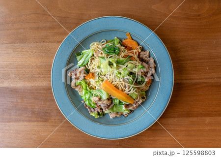 野菜たっぷり和風焼きそばランチ 125598803