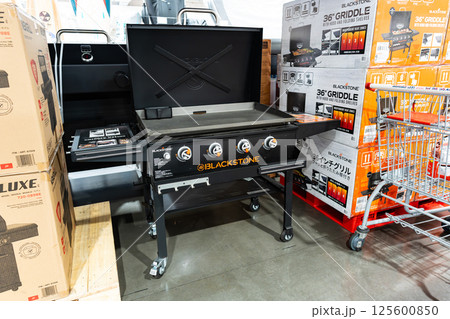 コストコ多摩境倉庫店　アウトドアグリル　東京都町田市小山ヶ丘 125600850