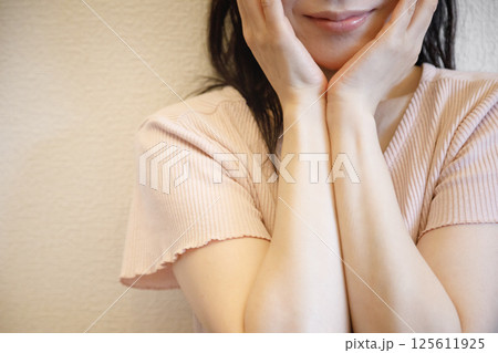 素肌を愛する 125611925