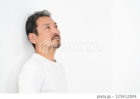 メンズビューティー　ミドルエイジ 125612804