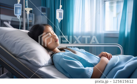 病室で眠る入院中の女の子3 125615612