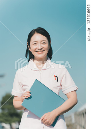 50代看護師 125616666