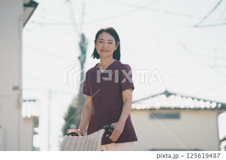50代看護師 50代看護師 125619487