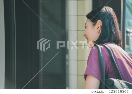 50代看護師 50代看護師 125619502