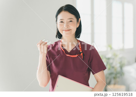 50代看護師 50代看護師 125619518