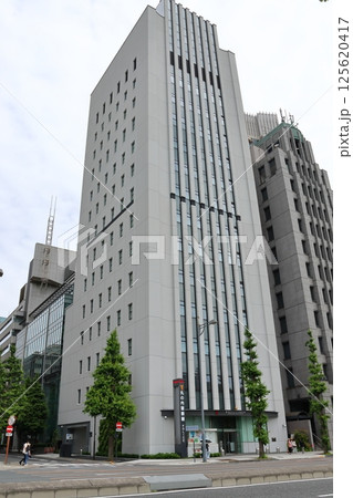 丸の内警察署　東京都千代田区有楽町1丁目 125620417