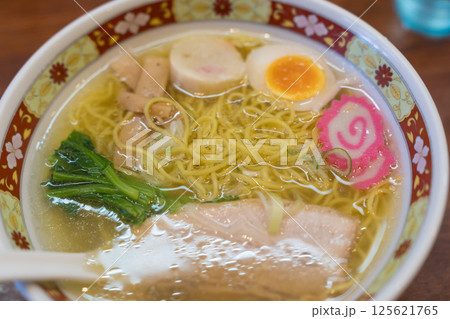 北海道の函館塩ラーメン 125621765