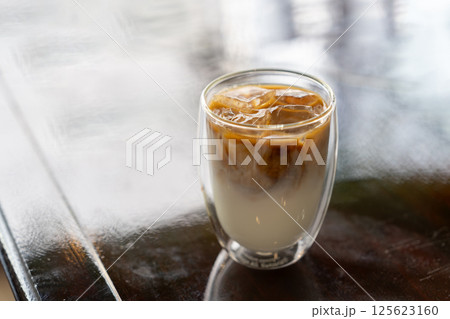 アイスカフェラテ 125623160