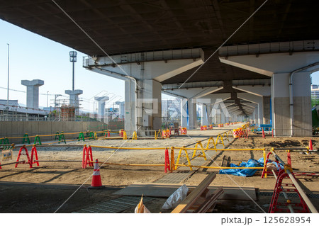 モノレール延伸工事の様子 125628954