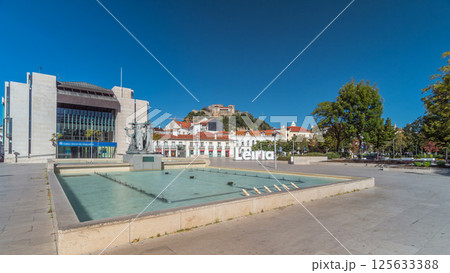 Fonte Luminosa with a sculptural composition on a wide square timelapse hyperlapse. Fonte Luminosa with a sculptural composition on a wide square timelapse hyperlapse. 125633388