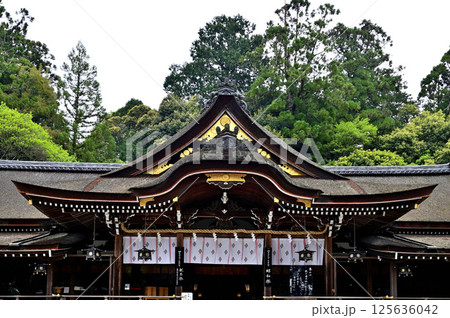 大神神社 拝殿 大神神社 拝殿 125636042