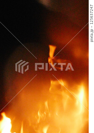 ゆらめく炎(炎単品)5 ゆらめく炎(炎単品)5 125637247