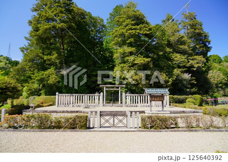 奈良市日笠町の光仁天皇陵 奈良市日笠町の光仁天皇陵 125640392