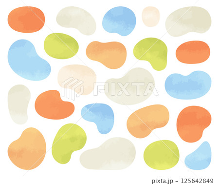 水彩風　フレーム　ころころ　枠　ふにゃふにゃ　セット　バリエーション　あしらい　ベクター　背景 125642849