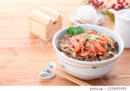 ナポリタン牛丼 （ 洋風牛丼 ） 125643492