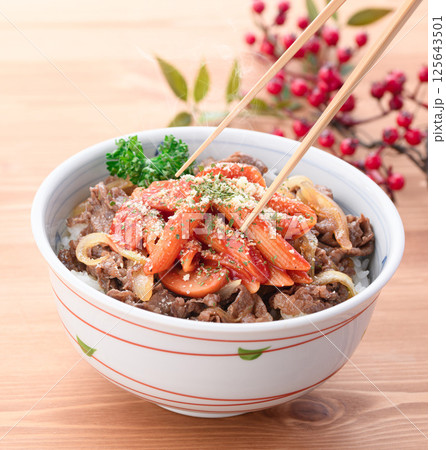 ナポリタン牛丼 （ 洋風牛丼 ） 125643501