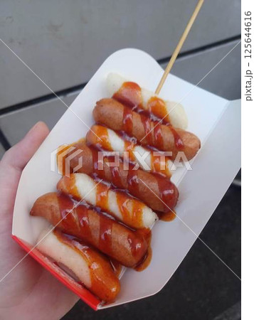 食べ歩きグルメのソトックソトック 125644616