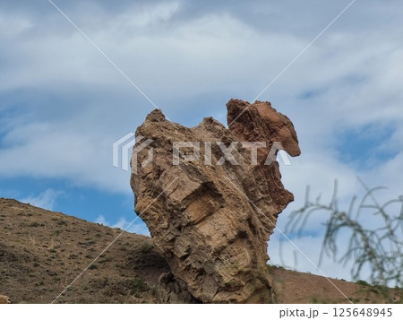 Beautiful Rock Formation In The Mountains 125648945