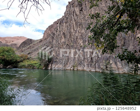 Beautiful Landscape With River And Mountains 125648952