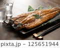 うなぎの蒲焼 125651944