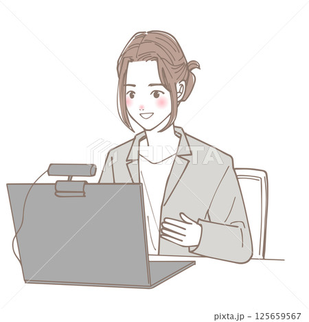 リモートで会話している女性会社員 リモートで会話している女性会社員 125659567