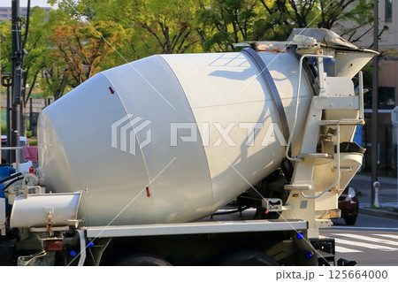 アジテータトラック(コンクリートミキサー車) アジテータトラック(コンクリートミキサー車) 125664000