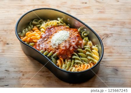 パスタ料理 pasta outdoors and at campsites パスタ料理 pasta outdoors and at campsites 125667245