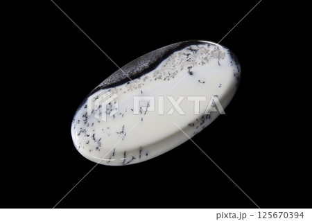 マーリナイト 雪景色の石 マーリナイト 雪景色の石 125670394