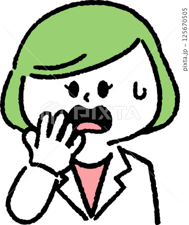 驚いている白衣を着た女性 125670505